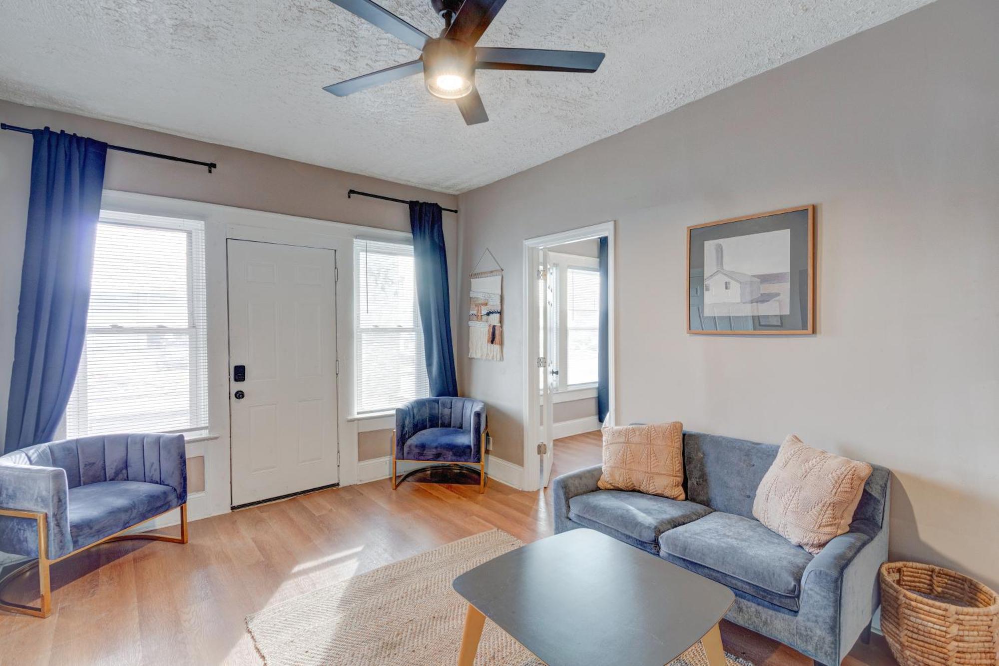 Prime 2Br Gem, Near Convention Hub! Appartement Indianapolis Buitenkant foto