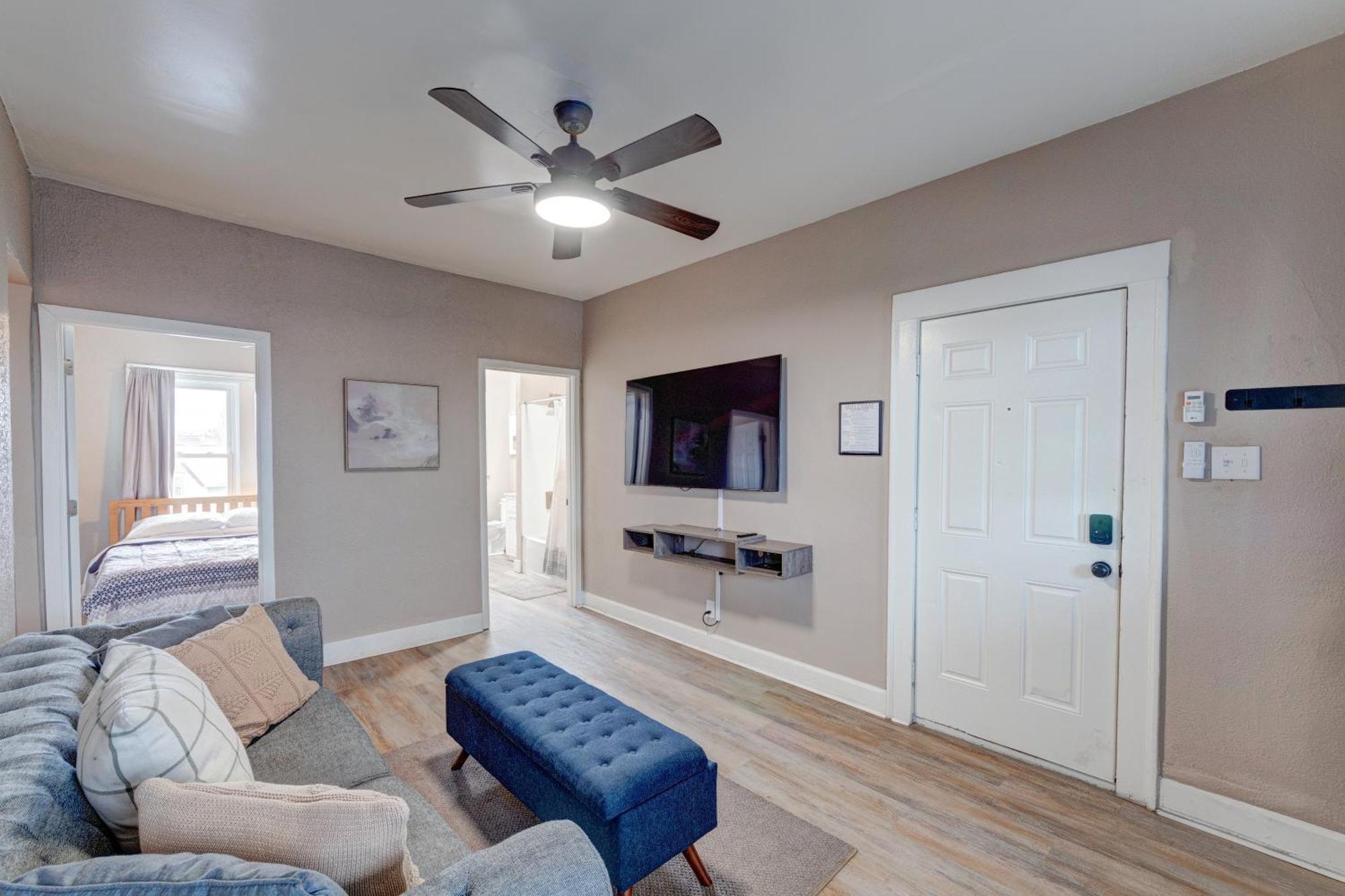 Prime 2Br Gem, Near Convention Hub! Appartement Indianapolis Buitenkant foto
