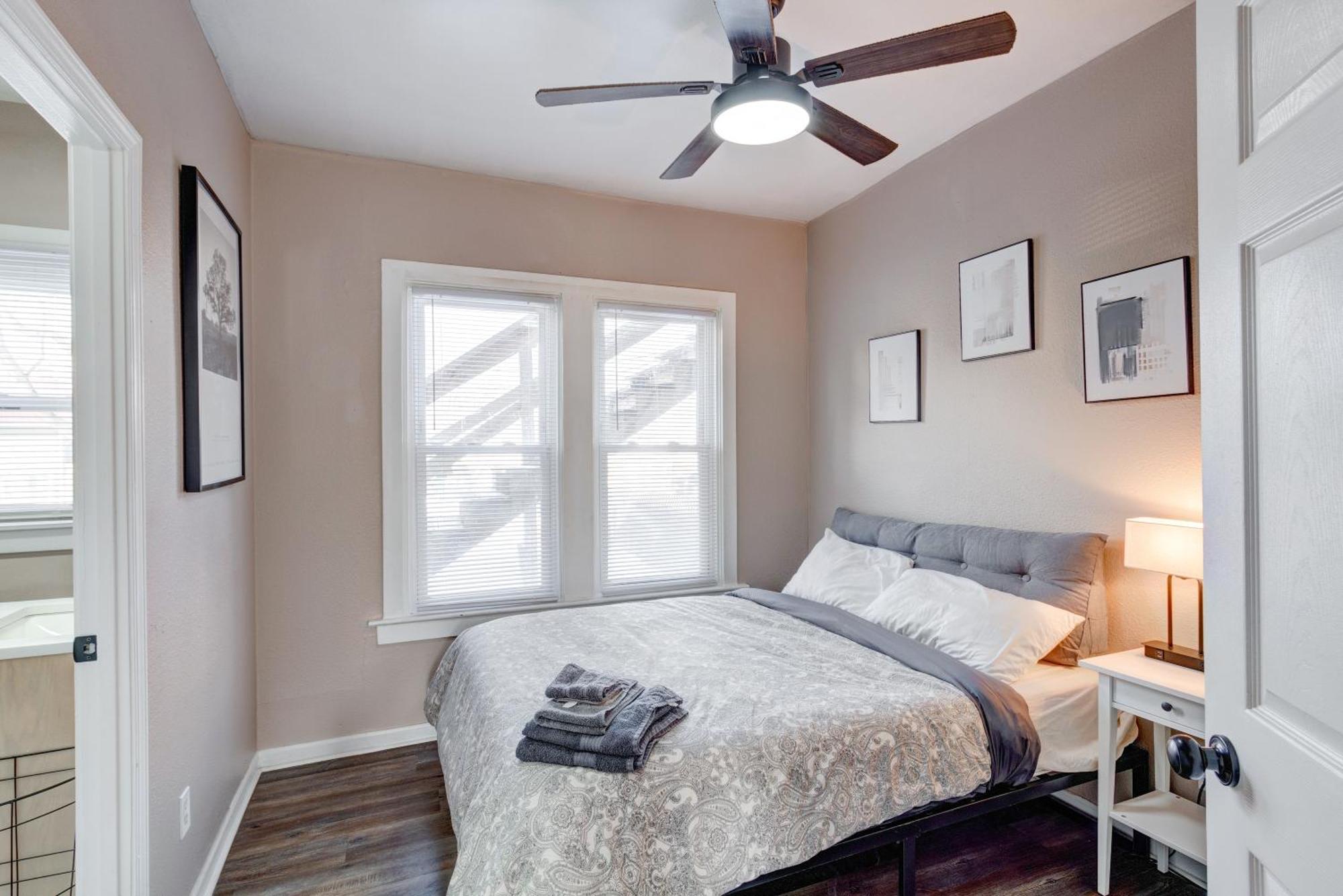 Prime 2Br Gem, Near Convention Hub! Appartement Indianapolis Buitenkant foto